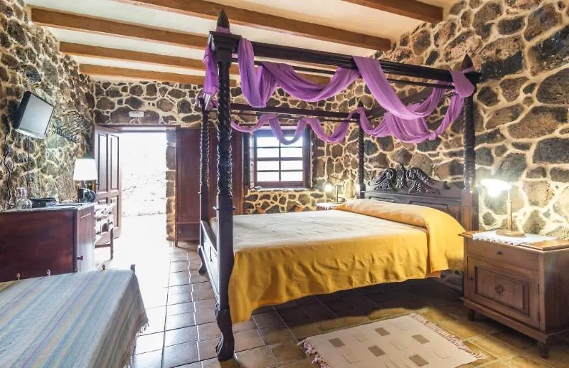 Hotel Rural Mahoh Corralejo